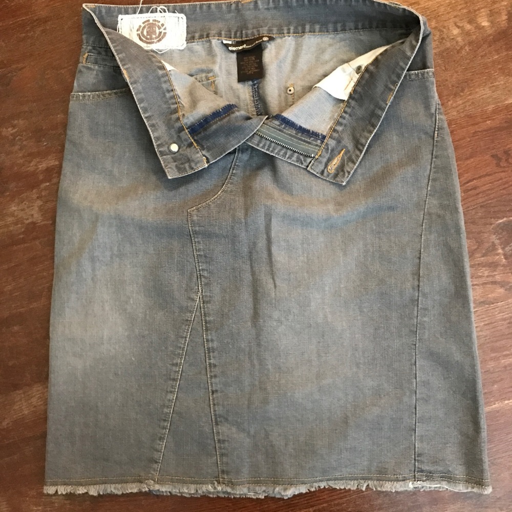 Women's Element Blue Jean skirt Size 9